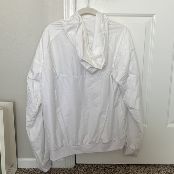 Nike rain jacket - Picture 2 of 3